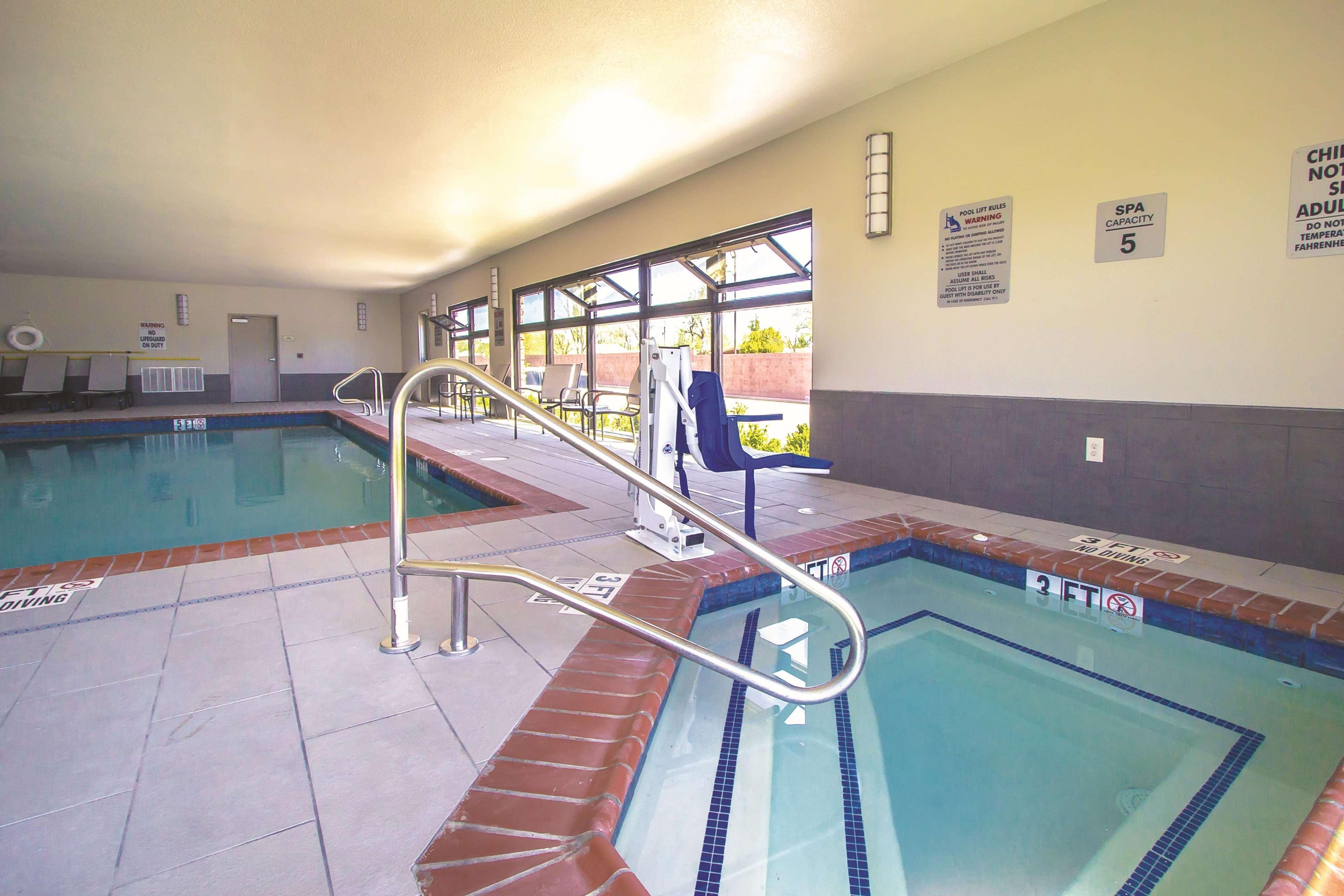 La Quinta By Wyndham Pampa Exterior foto