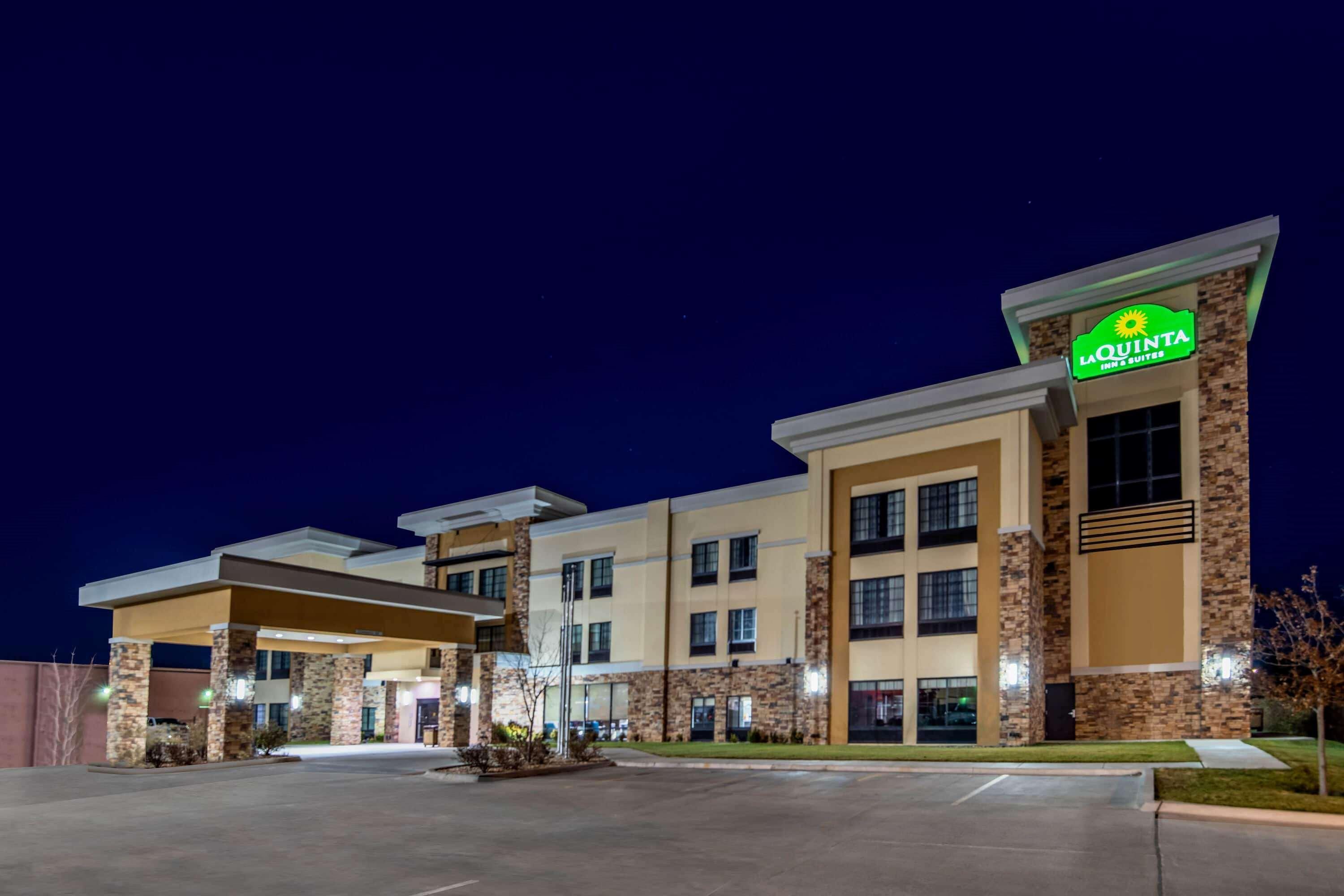 La Quinta By Wyndham Pampa Exterior foto