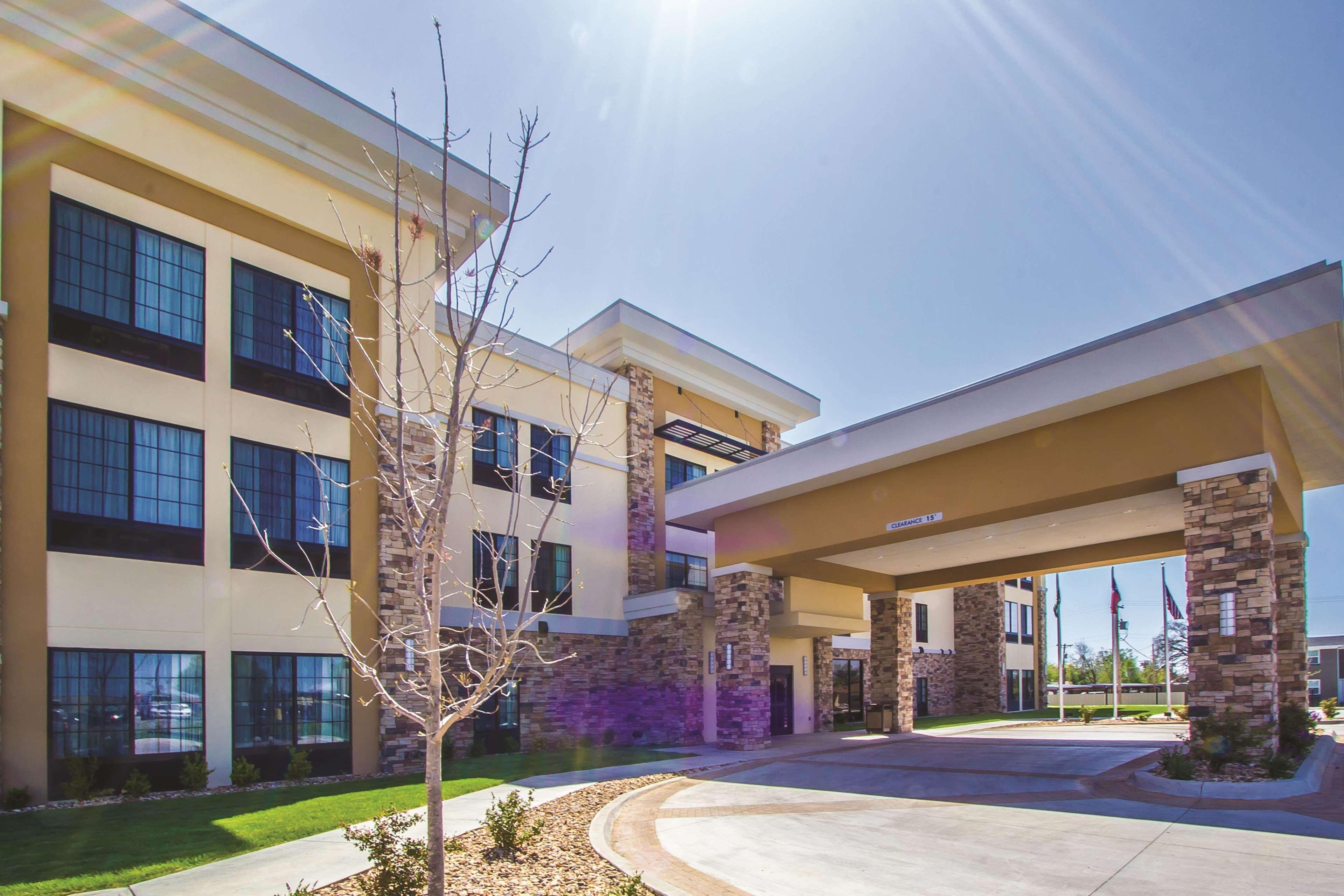 La Quinta By Wyndham Pampa Exterior foto